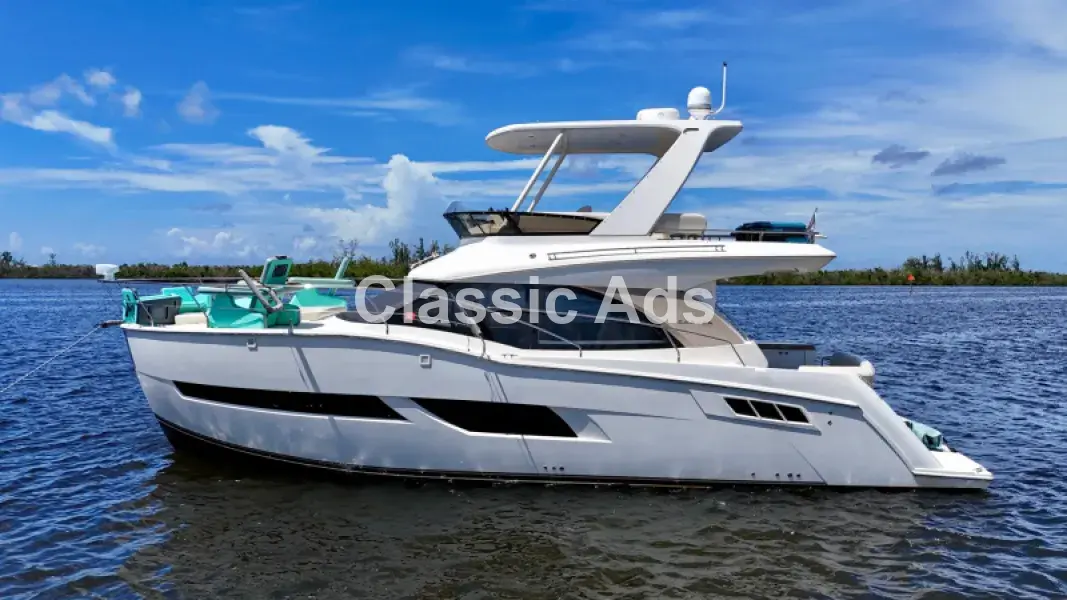 Luxury Yacht 40ft