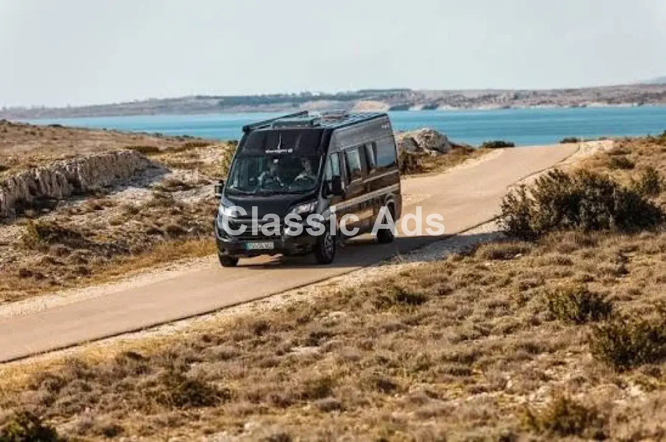 Luxury Caravan - Image 5