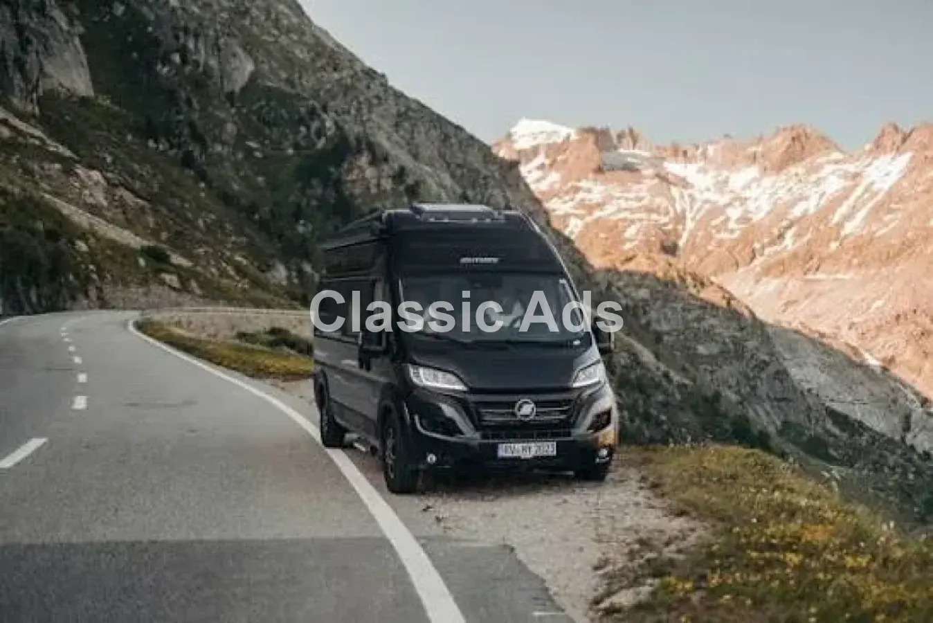 Luxury Caravan - Image 4