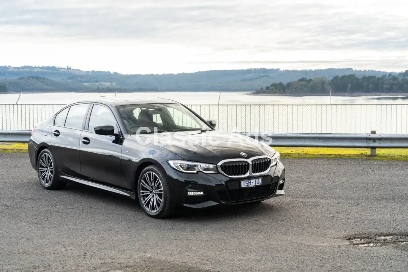 BMW 320i 2021 - Image 4